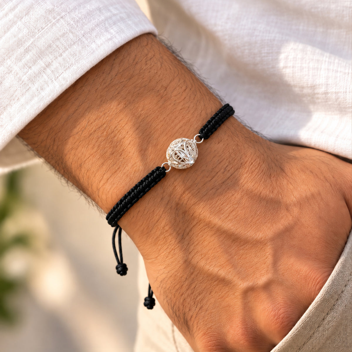 The Minimal Silver Tarakashi Bracelet
