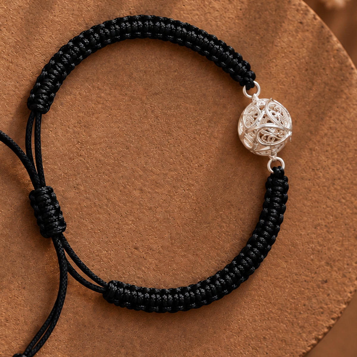 The Minimal Silver Tarakashi Bracelet
