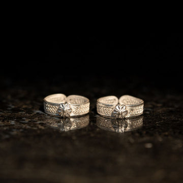 Tarakashi 925 sterling silver bichiya toe ring 