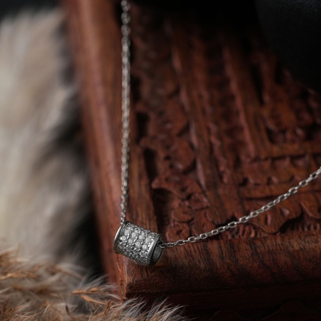 lightweight 925 silver pendant with chain women India