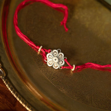 Komal Pushpika Tarakashi Rakhi