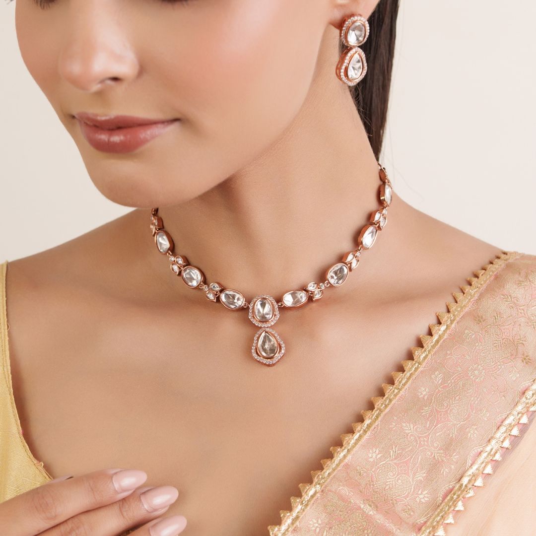 Zariya Kundan Drop Necklace Set with Earrings