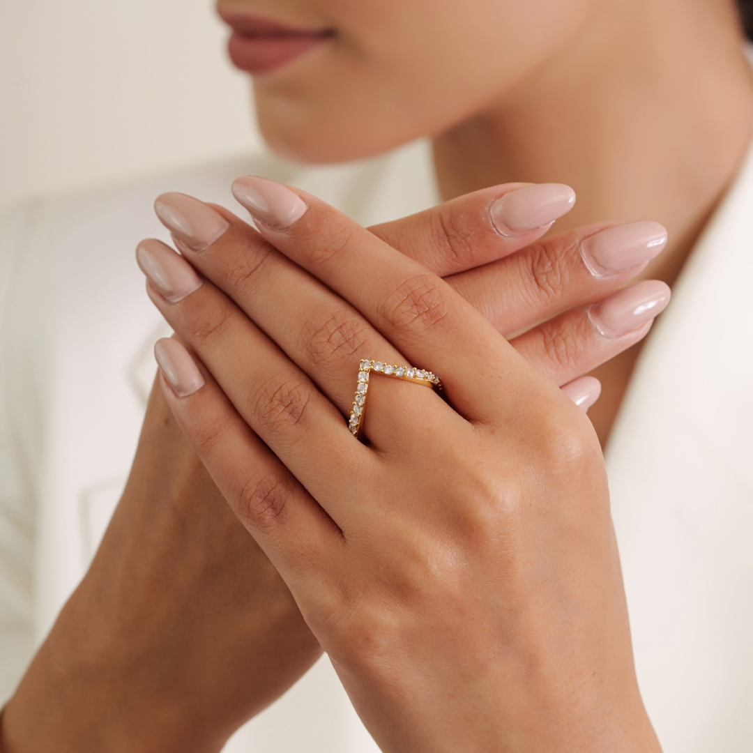 Veyra Crystal Gold Ring