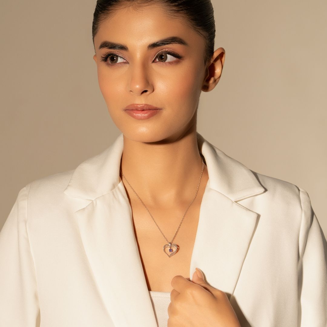 Solenne Heart Pendant With Chain