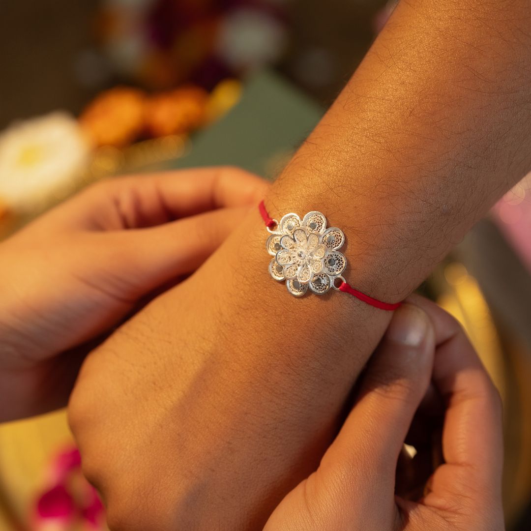Pushp Mandala Rakhi