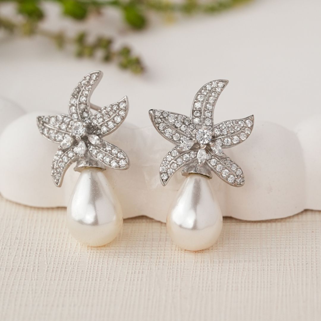 925 silver stud earrings for women India