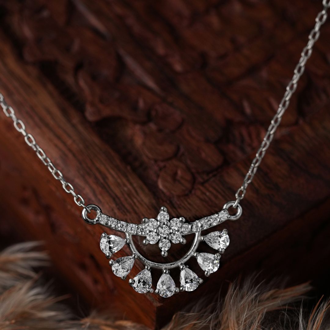 buy 925 sterling silver pendant necklace women India