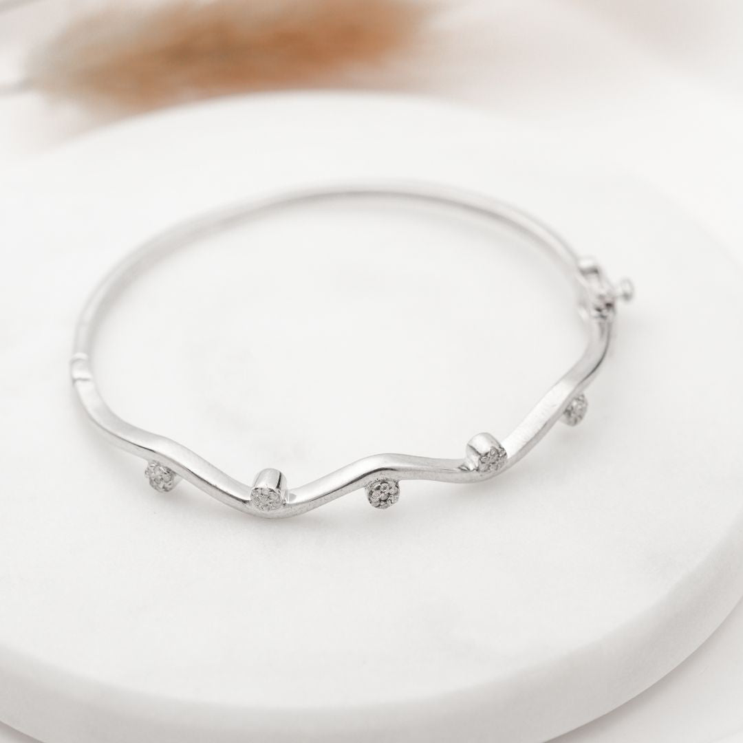 handcrafted 925 silver bracelet India at best price