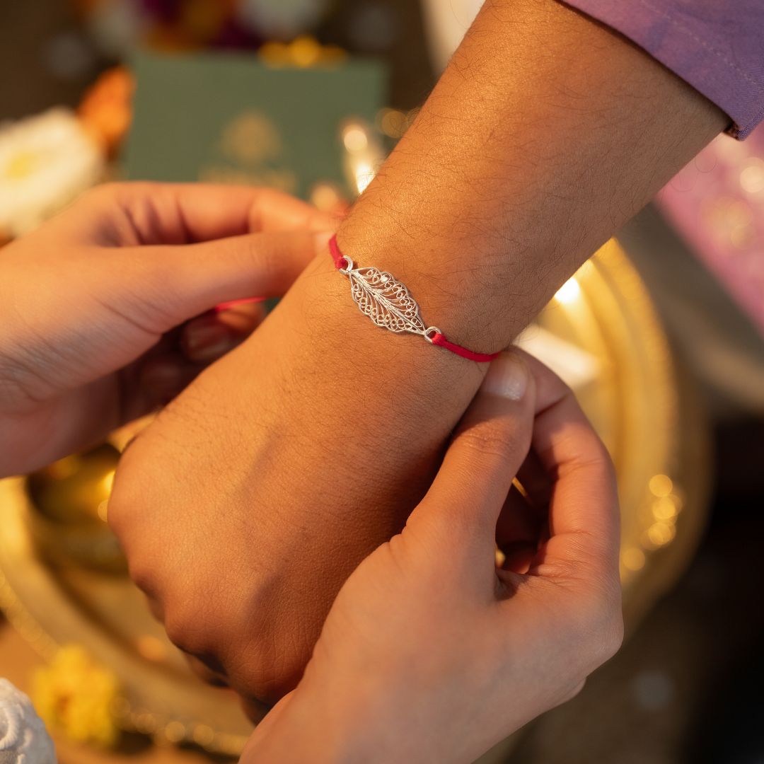 Tarakashi Patra Rakhi