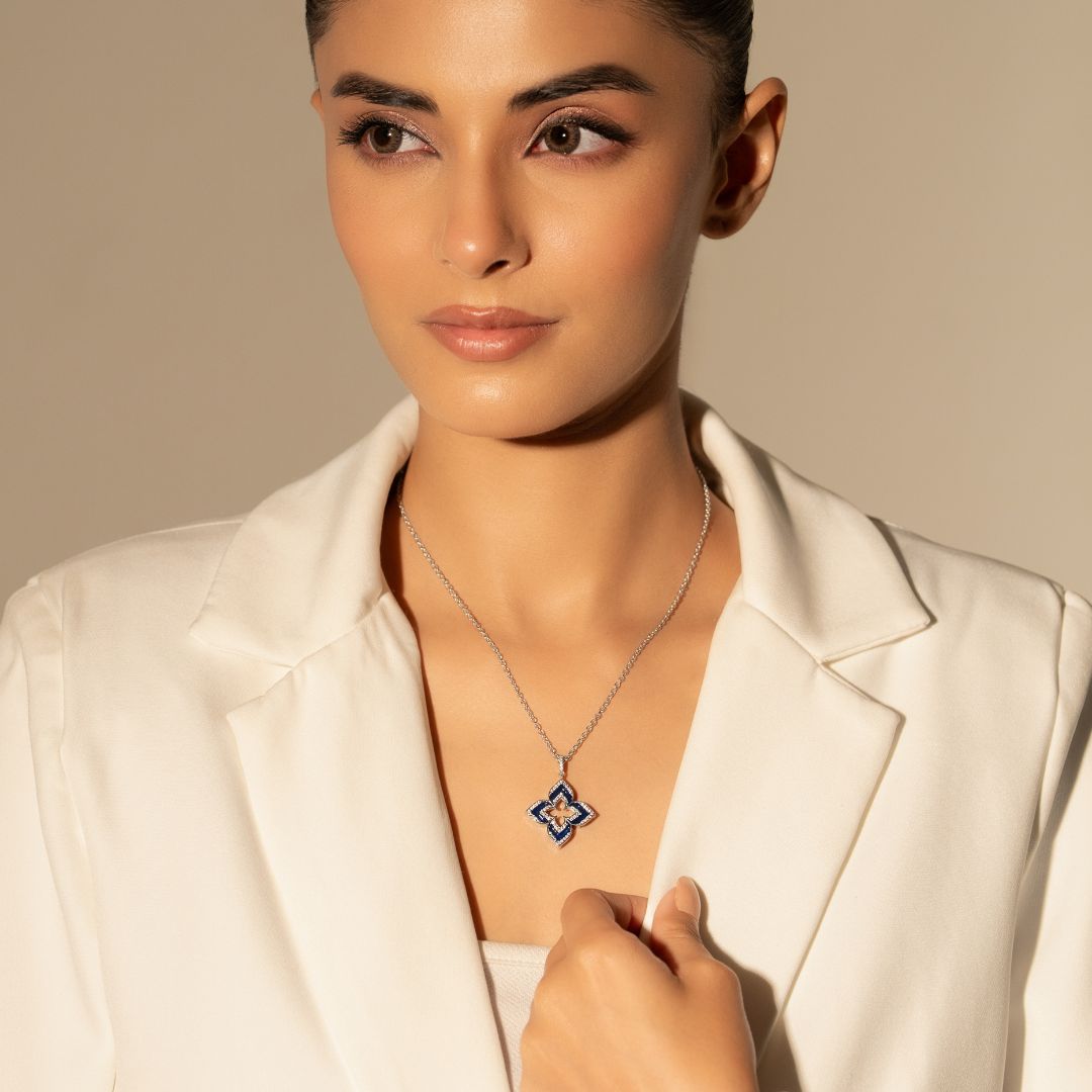 Azure Clover Silver Pendant With Chain
