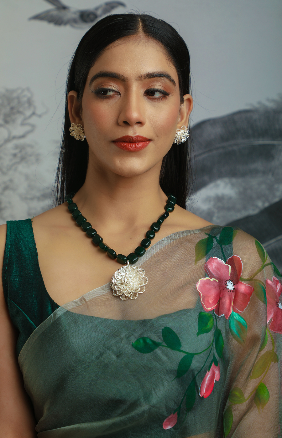 Bold Filigree Dark Green Beads Pendant Set