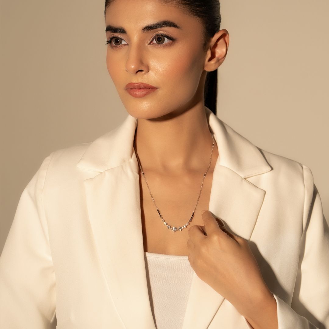 Crystal Curve Mangalsutra
