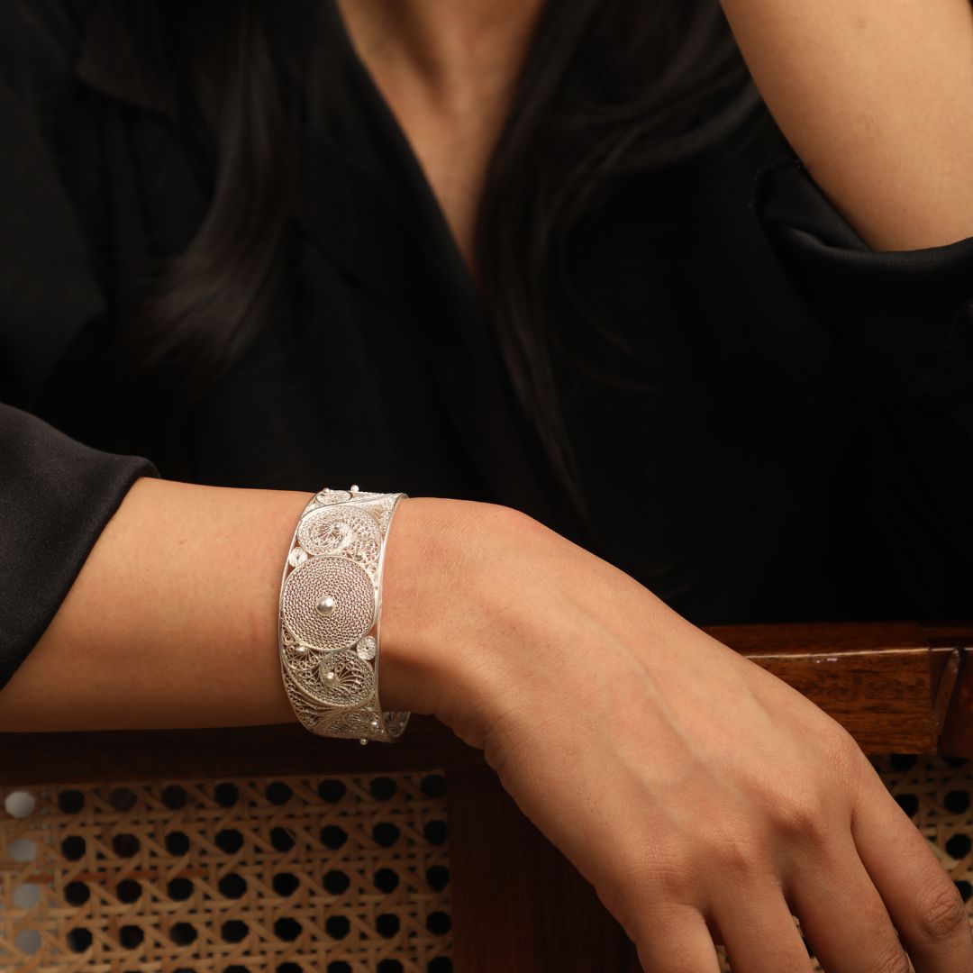 traditional Tarakashi filigree silver kada India