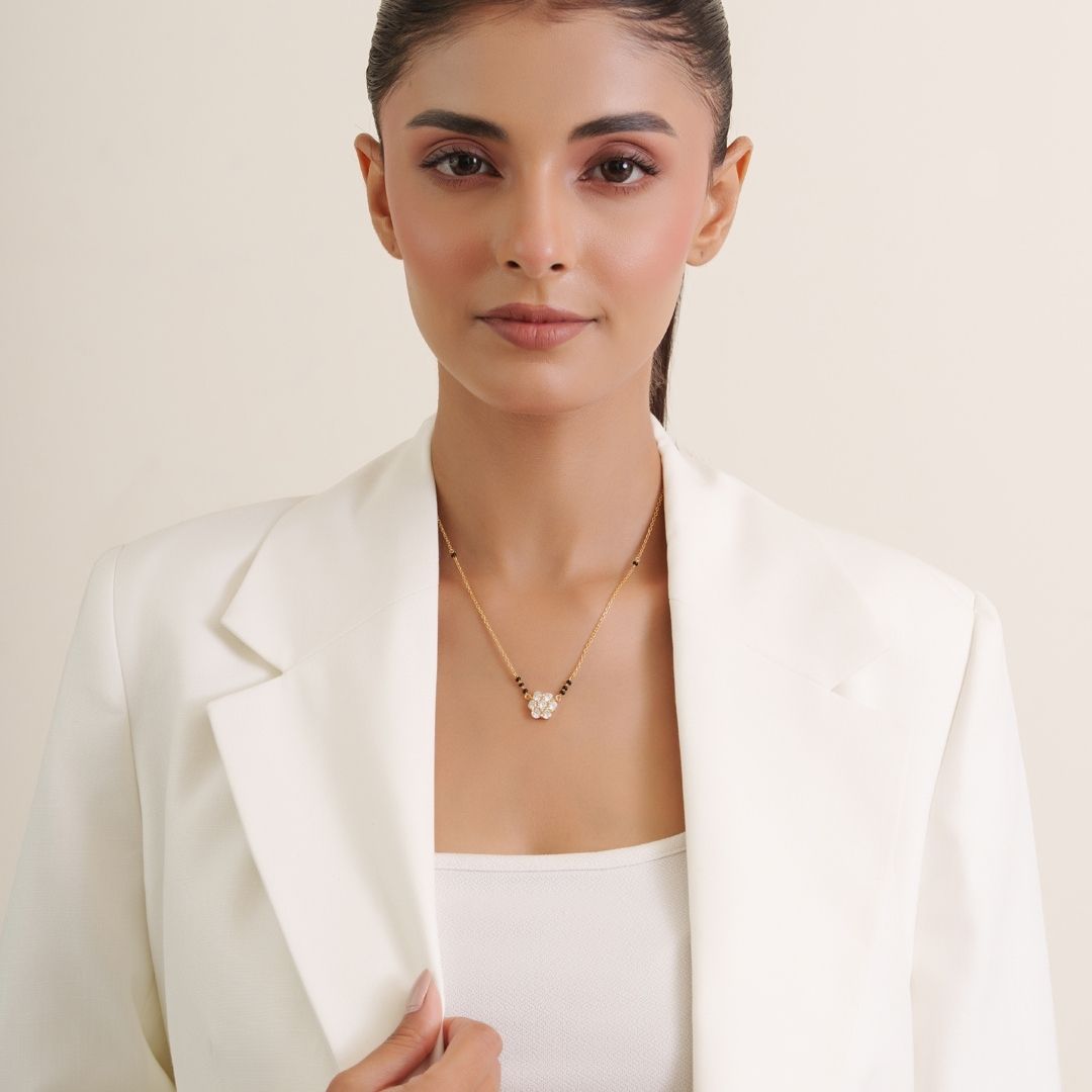 Kusum Spark Gold Mangalsutra