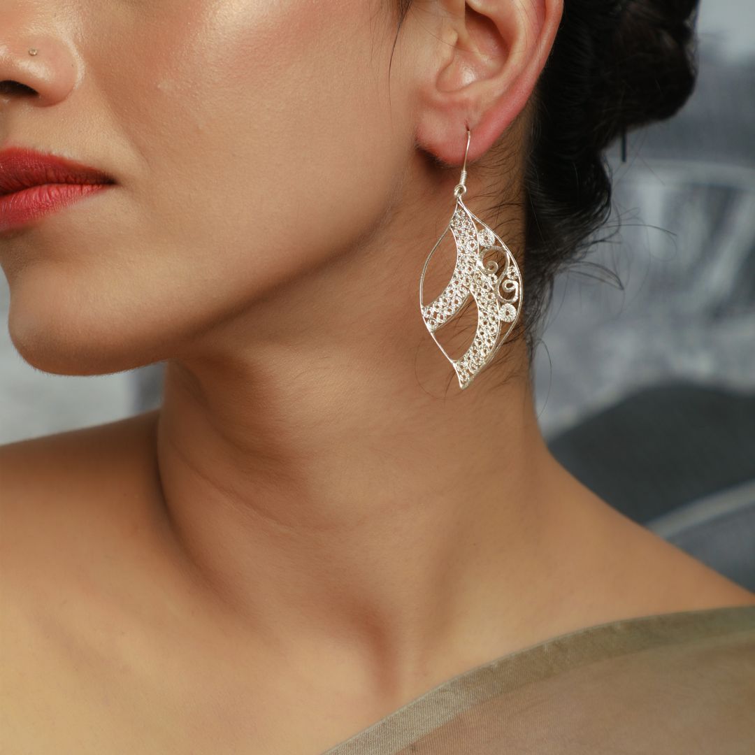 artisan Tarakashi silver earrings 925 Cuttack Odisha