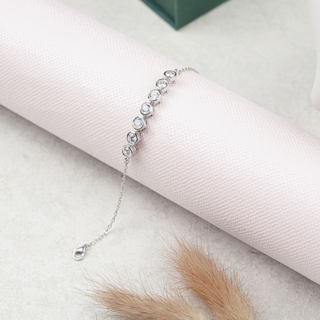 925 sterling silver bracelet for women India online