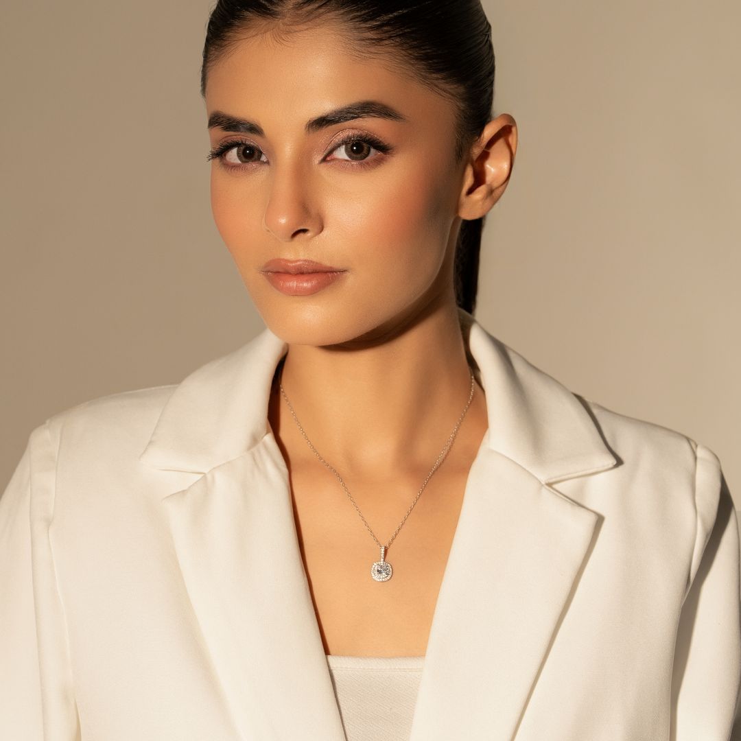 Radiance Pendant With Chain