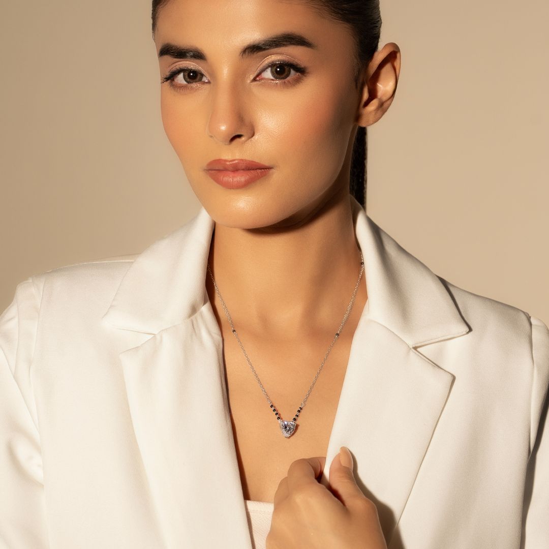 Liora Heart Mangalsutra