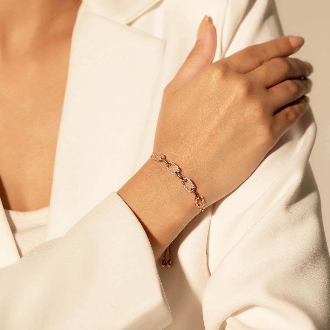 Oval Spark Chain Bracelet