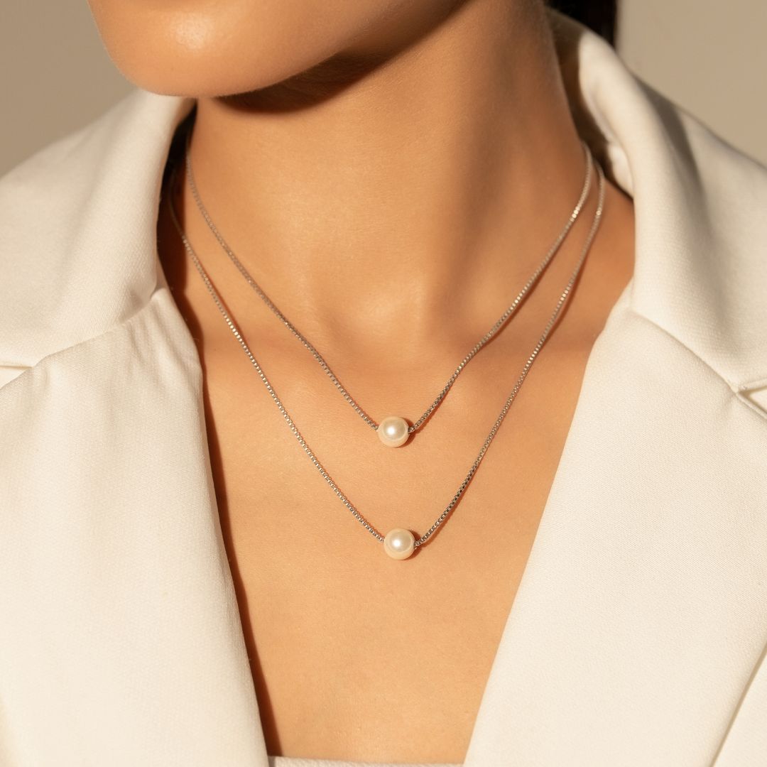 Moonpearl Layer Pendant With Chain