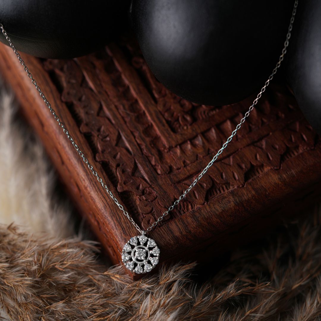 handcrafted 925 silver pendant with chain India