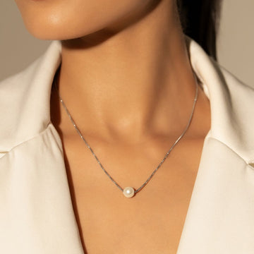 Pearl Charm Pendent With Chain