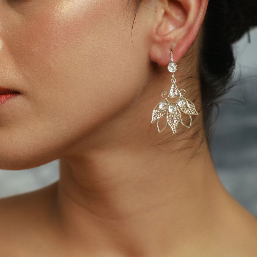 artisan Tarakashi silver earrings 925 Cuttack Odisha