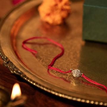The Minimal Silver Tarakashi Rakhi