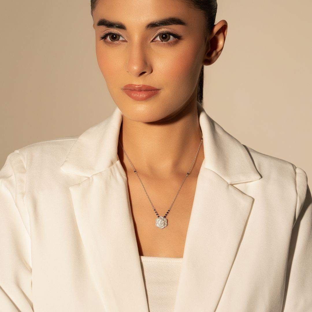 Paisley Glow Mangalsutra