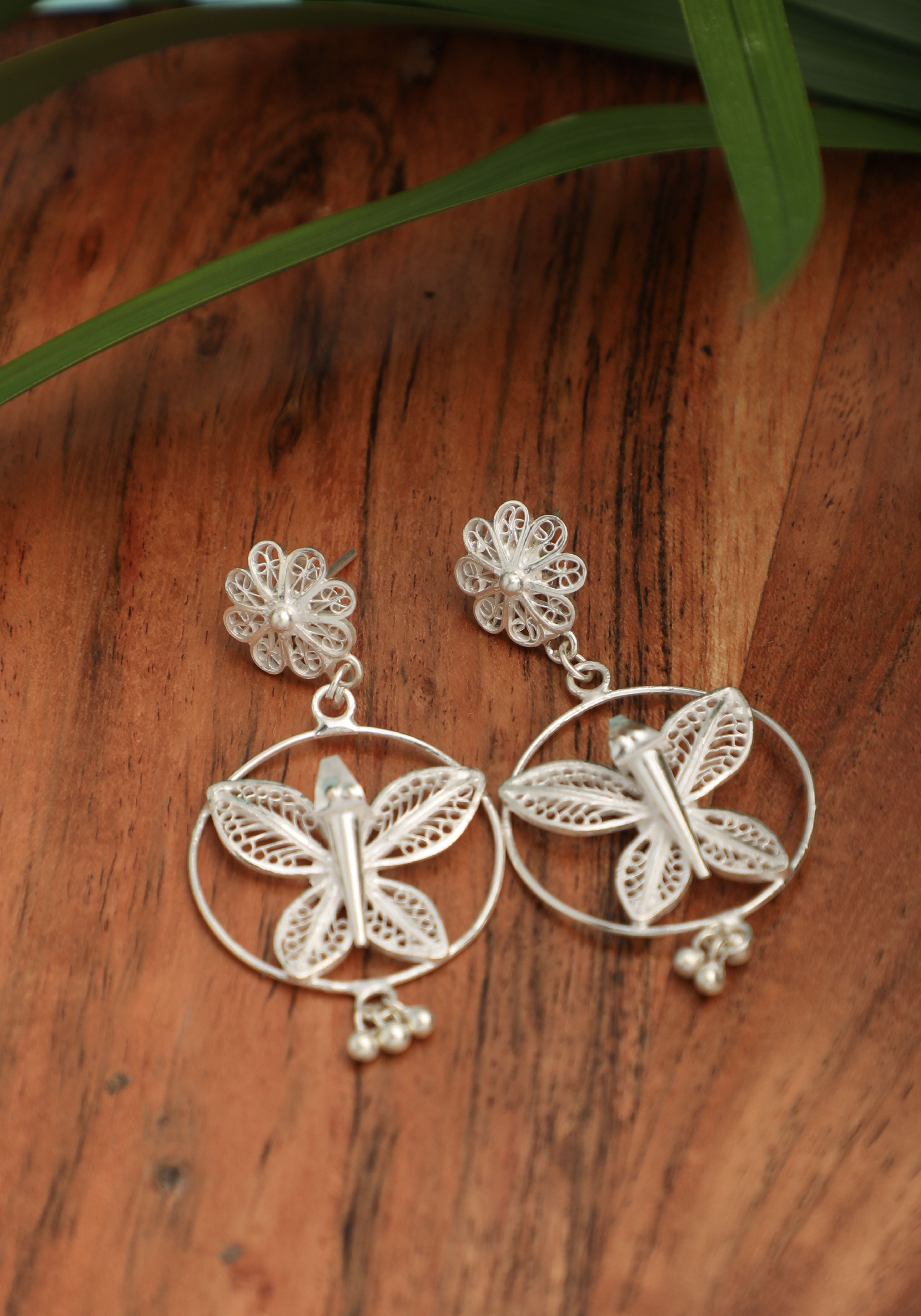 Vihangika Silver Filigree Earrings