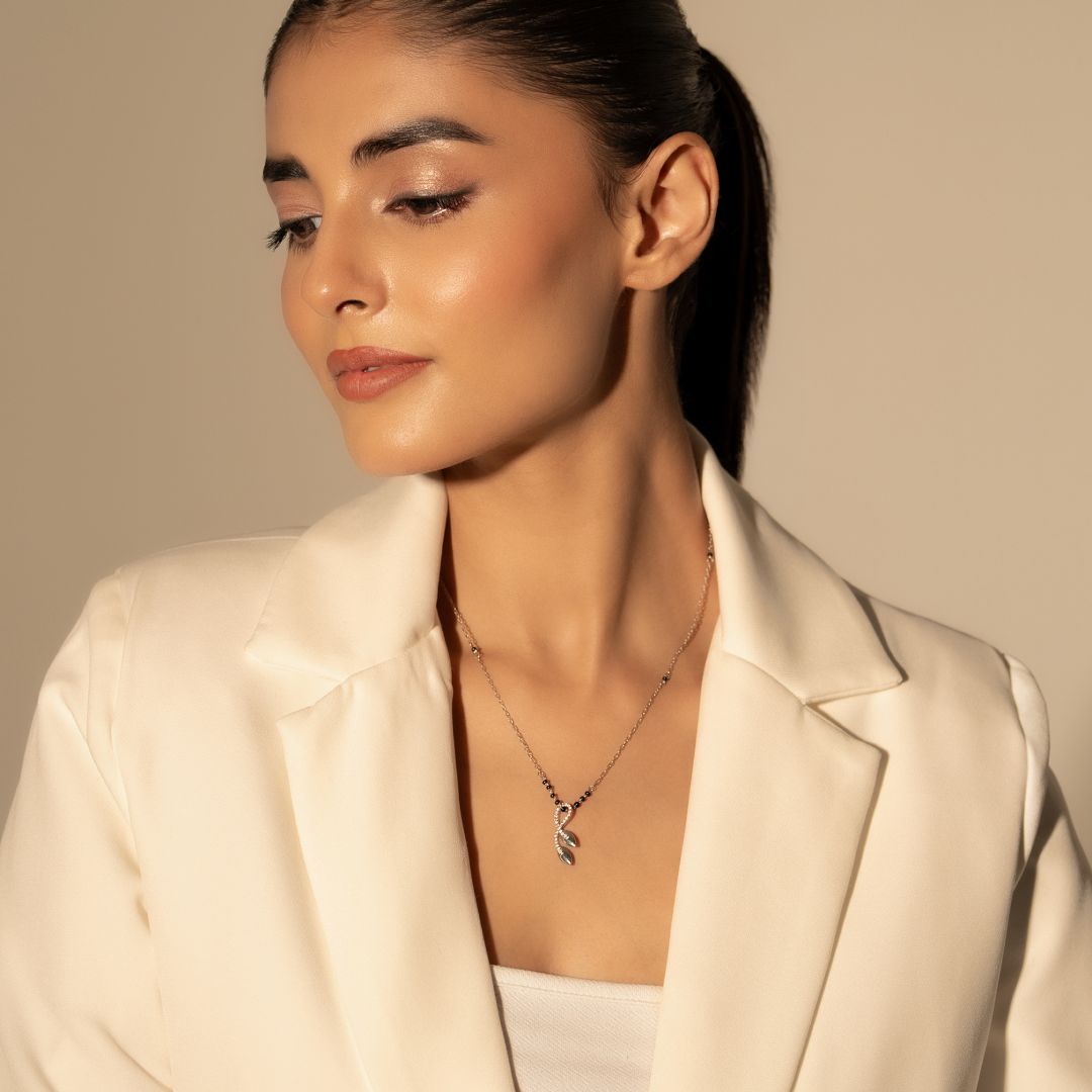 Twin Leaf Mangalsutra