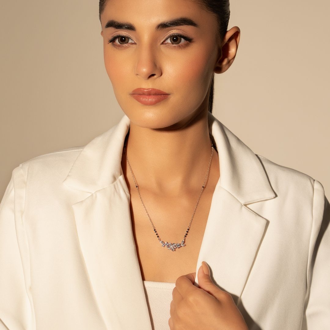 Patra Pushp Mangalsutra