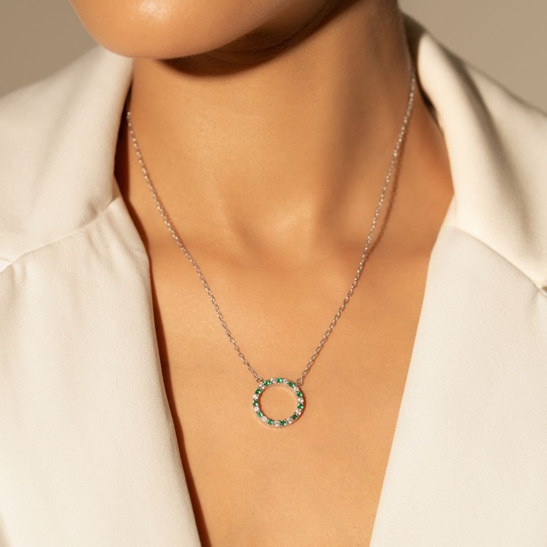 Avira Green Halo Pendant With Chain