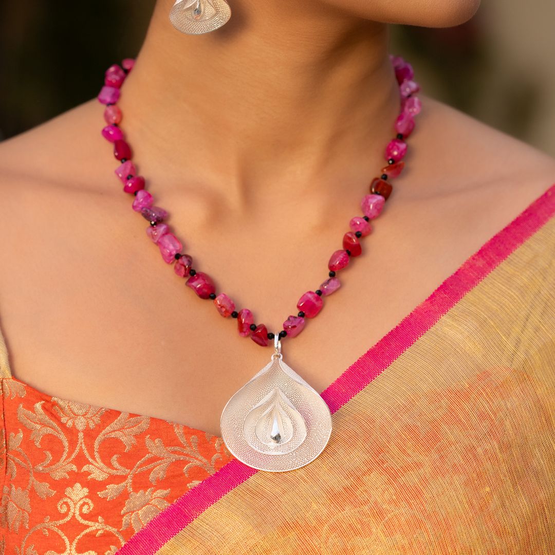 handmade Tarakashi filigree sterling silver necklace India