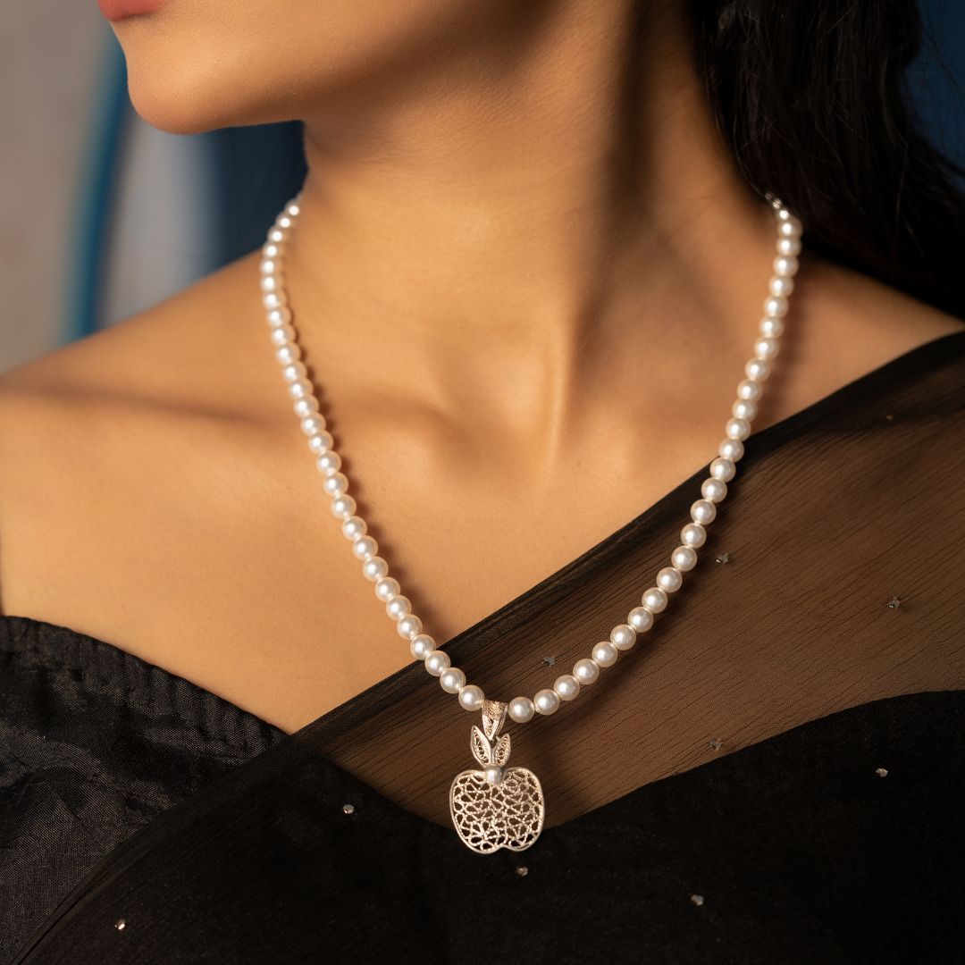 Tarakashi 925 sterling silver necklace women online India