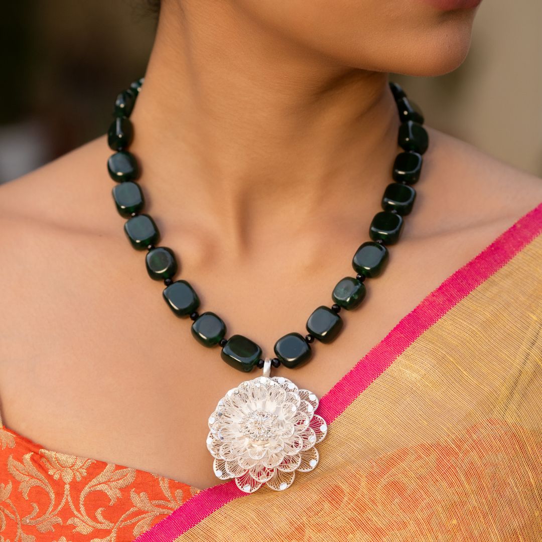 traditional Tarakashi filigree silver pendant necklace India