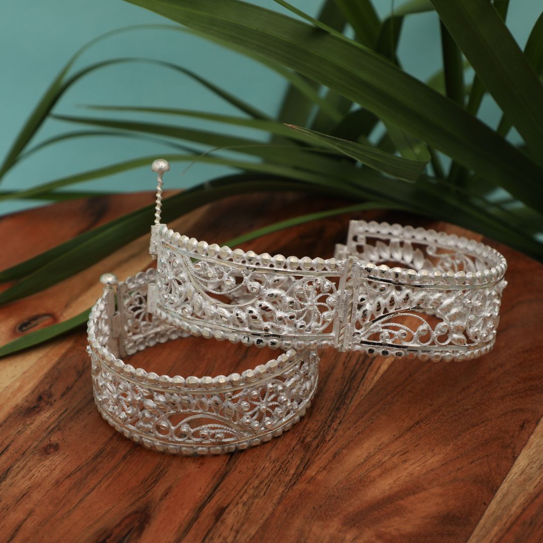 buy Tarakashi 925 silver bangles online India
