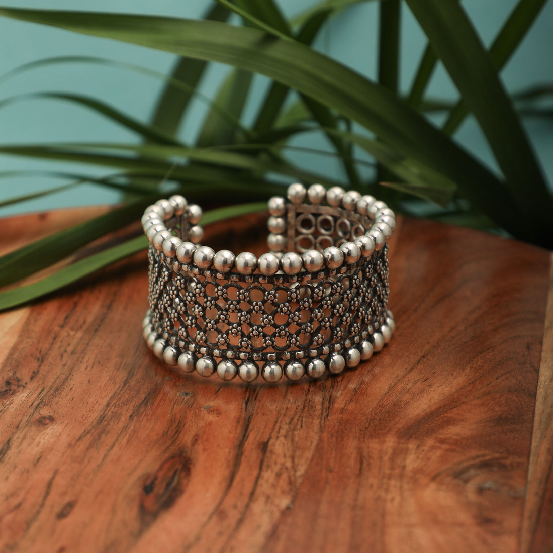 Mrinala Jaal Silver Cuff