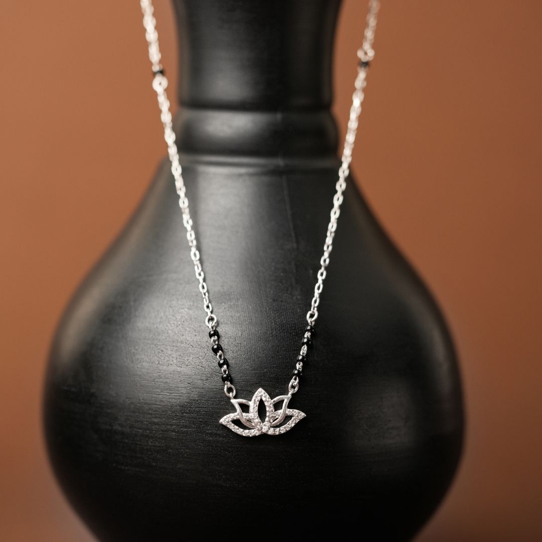 daily wear 925 silver pendant mangalsutra women India
