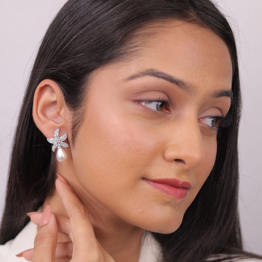 925 silver stud earrings for women India