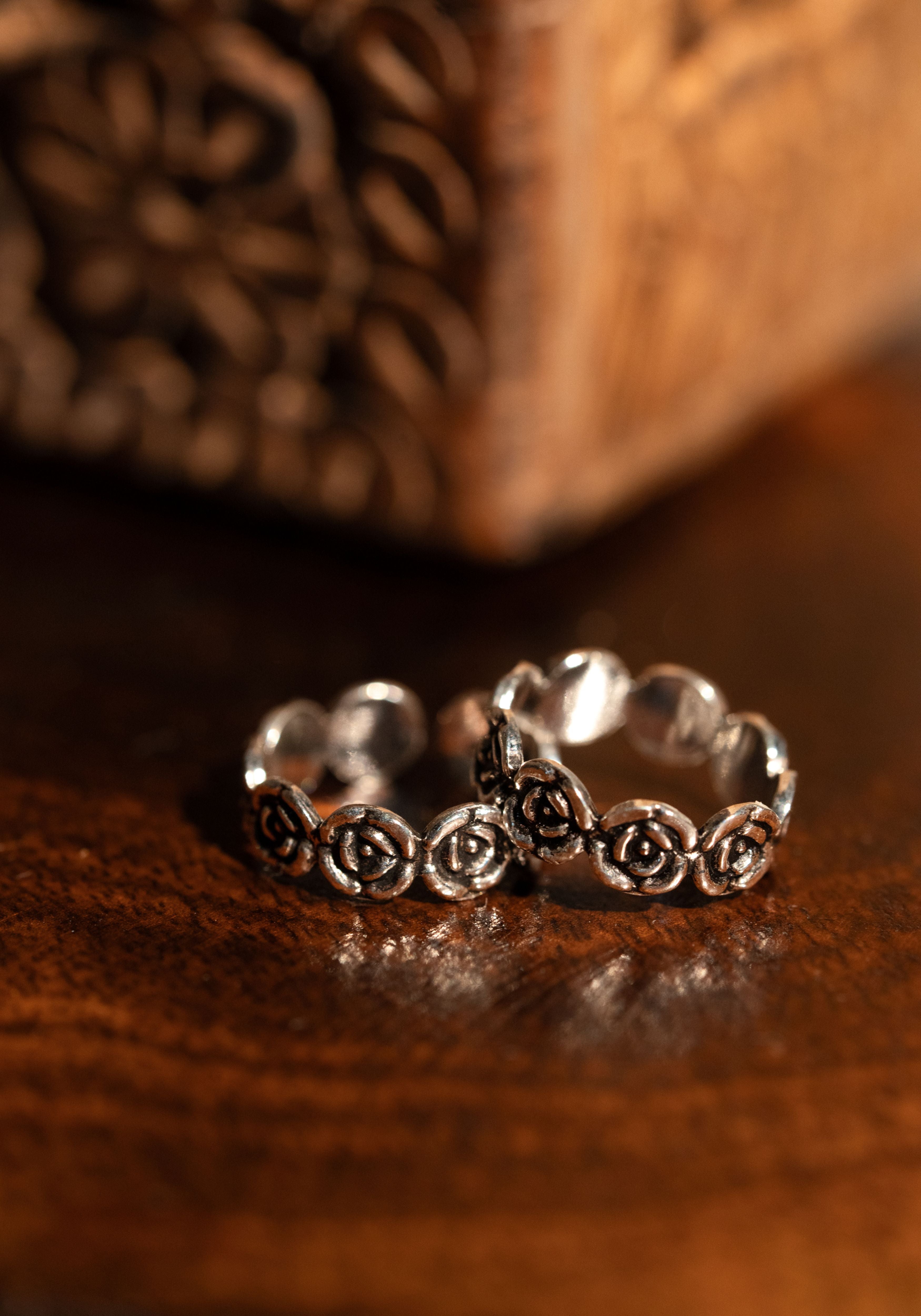 Rose Delicate Bloom Design Toe Ring