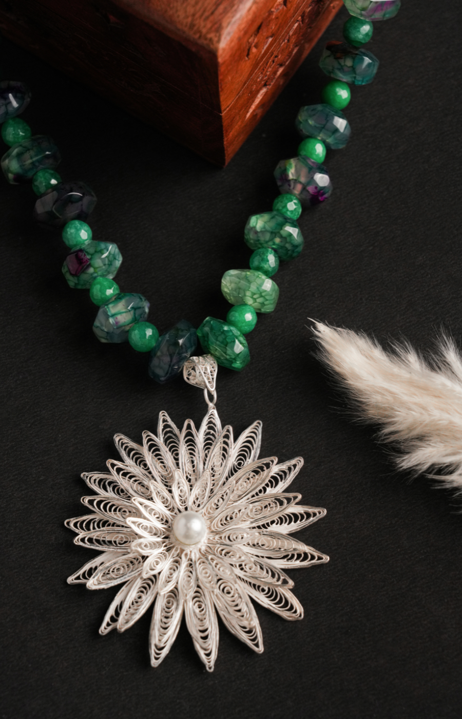 Sunflower Shaped Pendant Set