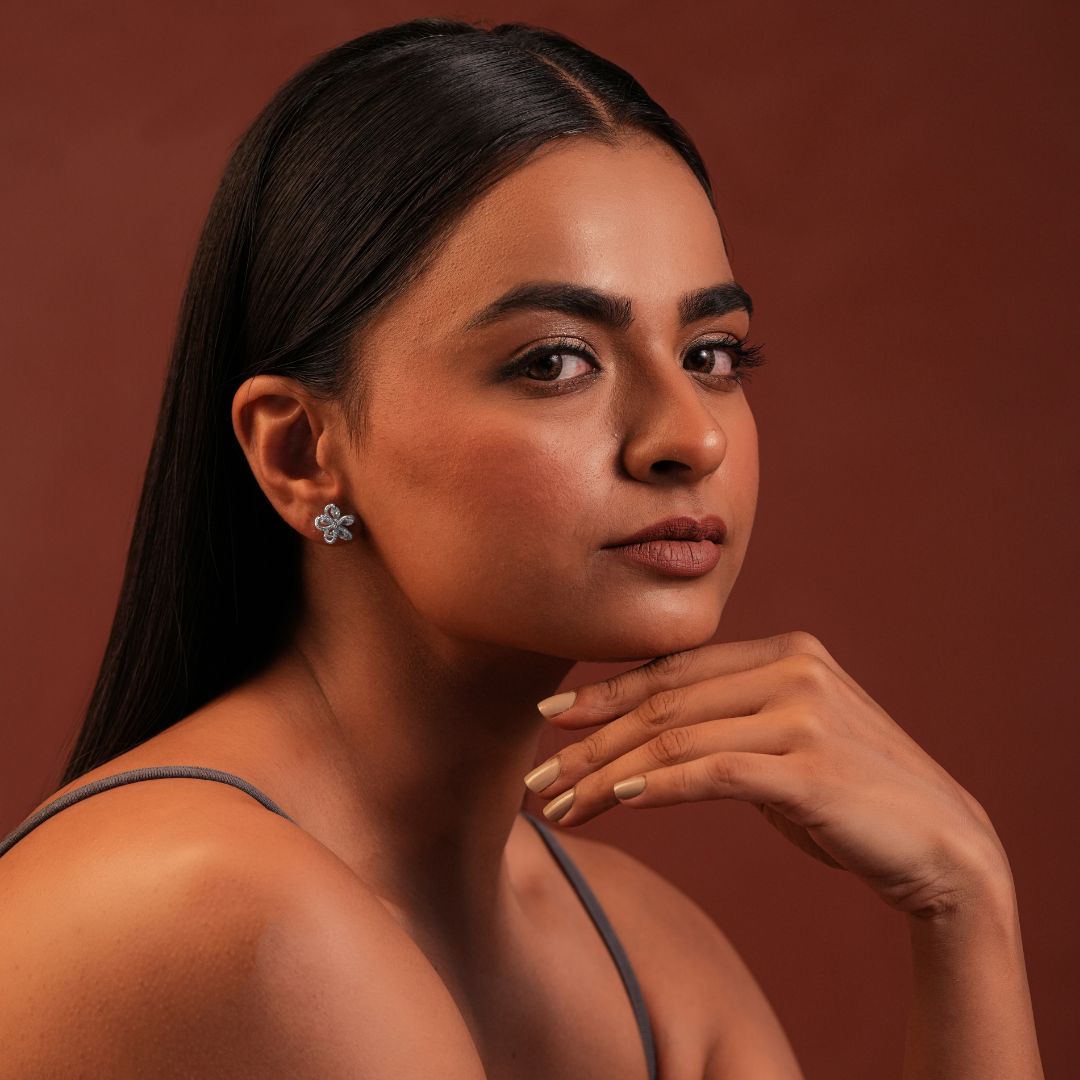 Vasanta Pushp Studs