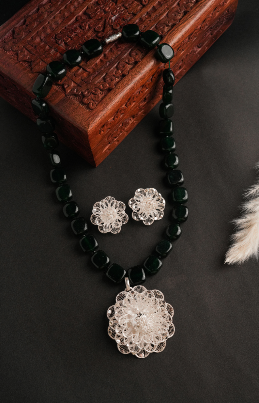 Bold Filigree Dark Green Beads Pendant Set