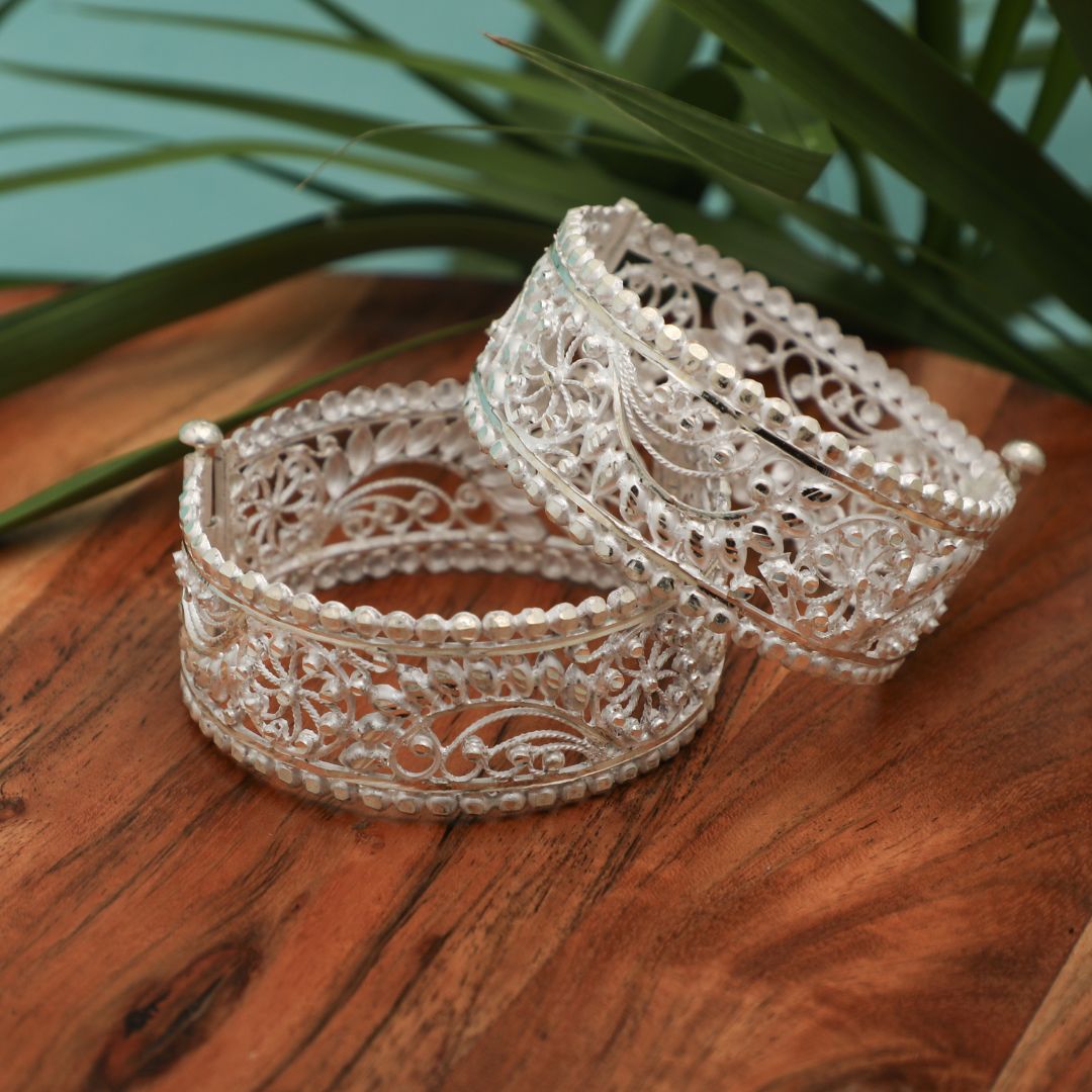 buy Tarakashi 925 silver bangles online India