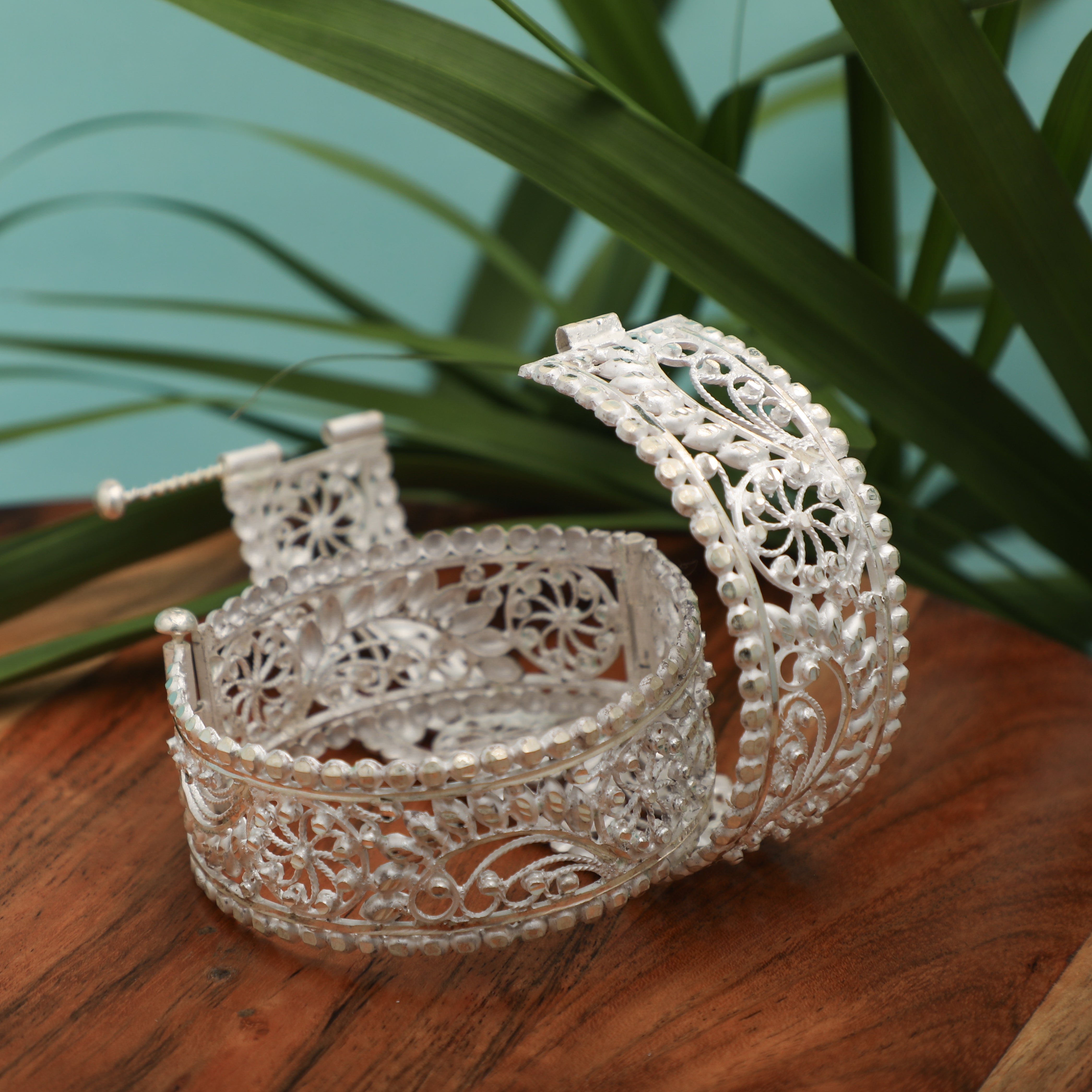 Ornate Floral Filigree Silver Bangle