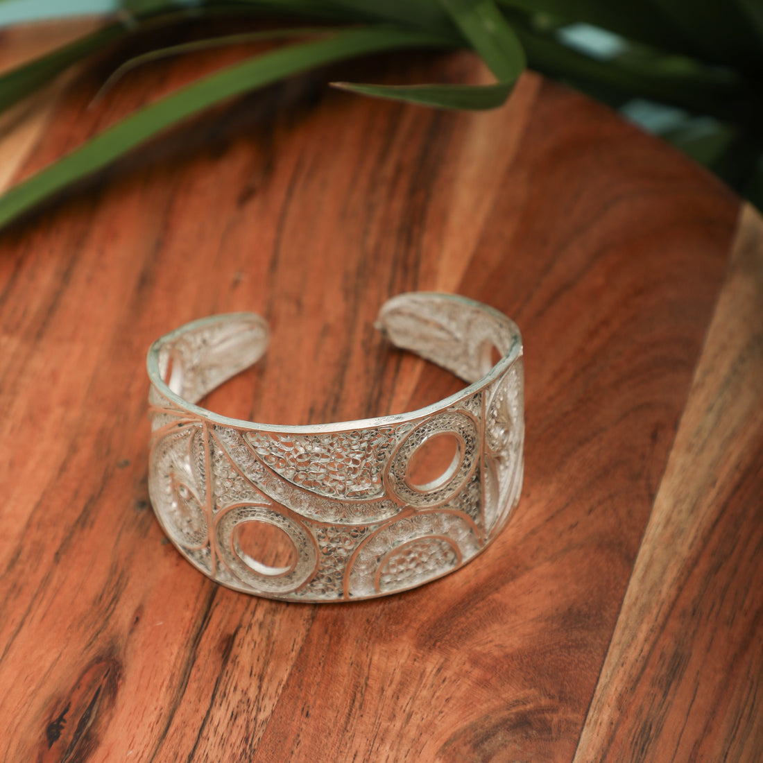 Geometric Filigree Cutwork Silver Bangle