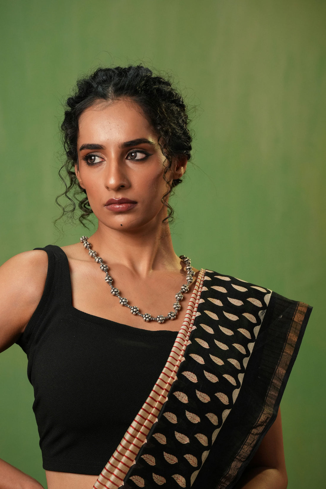 Rustic Cluster Oxidized Necklace