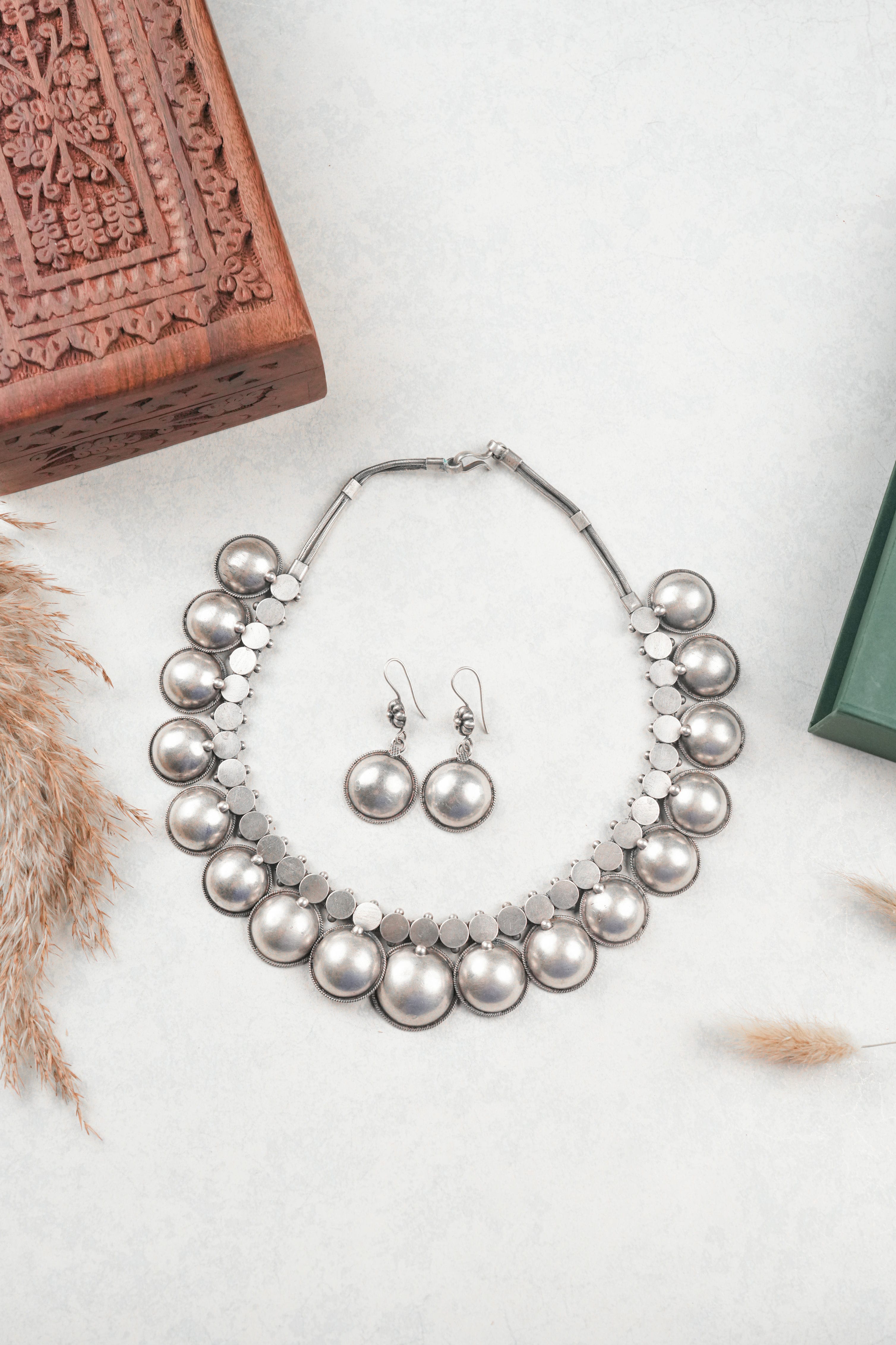 Heritage Dome Silver Set