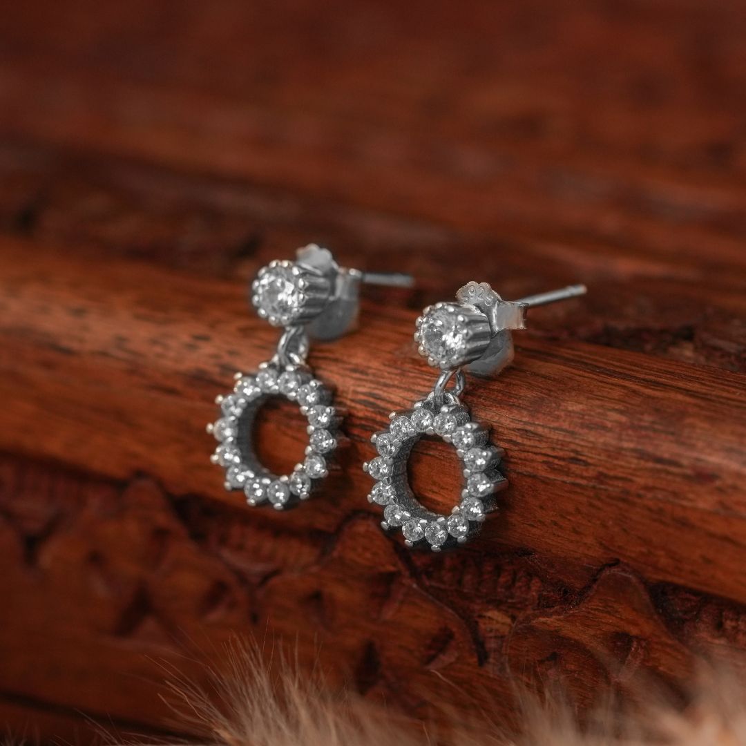 lightweight 925 silver earrings women daily wear India
